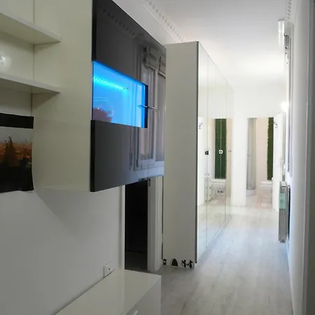 Apartament 5 Min Da Fiera - Casa Con 2 Da Letto Con Parcheggio Gratuito *