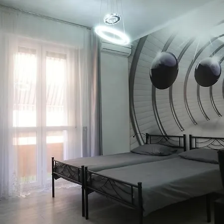 5 Min Da Fiera - Casa Con 2 Da Letto Con Parcheggio Gratuito 公寓