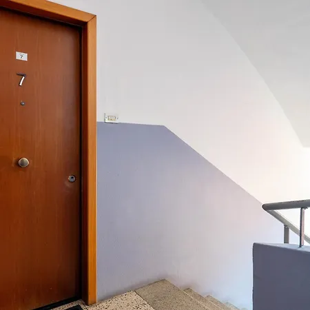 5 Min Da Fiera - Casa Con 2 Da Letto Con Parcheggio Gratuito *