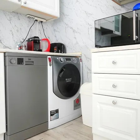 5 Min Da Fiera - Casa Con 2 Da Letto Con Parcheggio Gratuito *